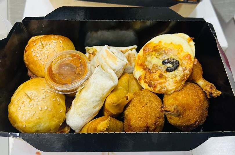 Barquettes de 10 pièces sales